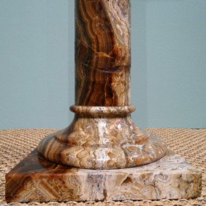 Alabasta Fiorito column