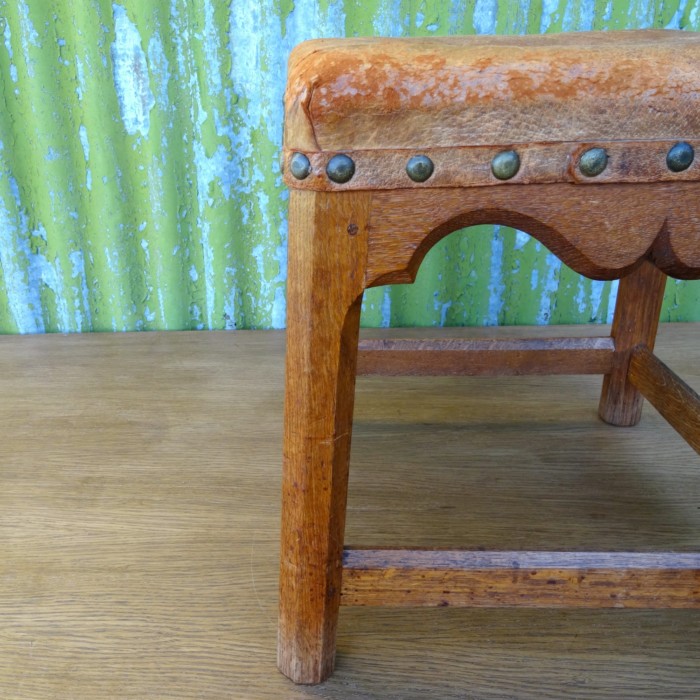 Gordon Russell stool (1)