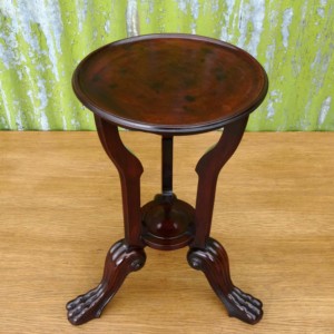 Irish Kettle Stand (2)