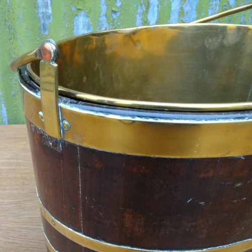 Mahogany bucket (3)