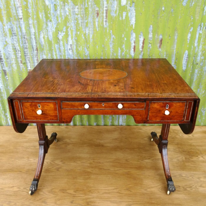 Chinese Export Sofa Table (2)