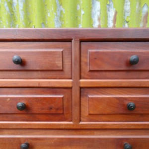 Gordon Russell mahogany chest (4)
