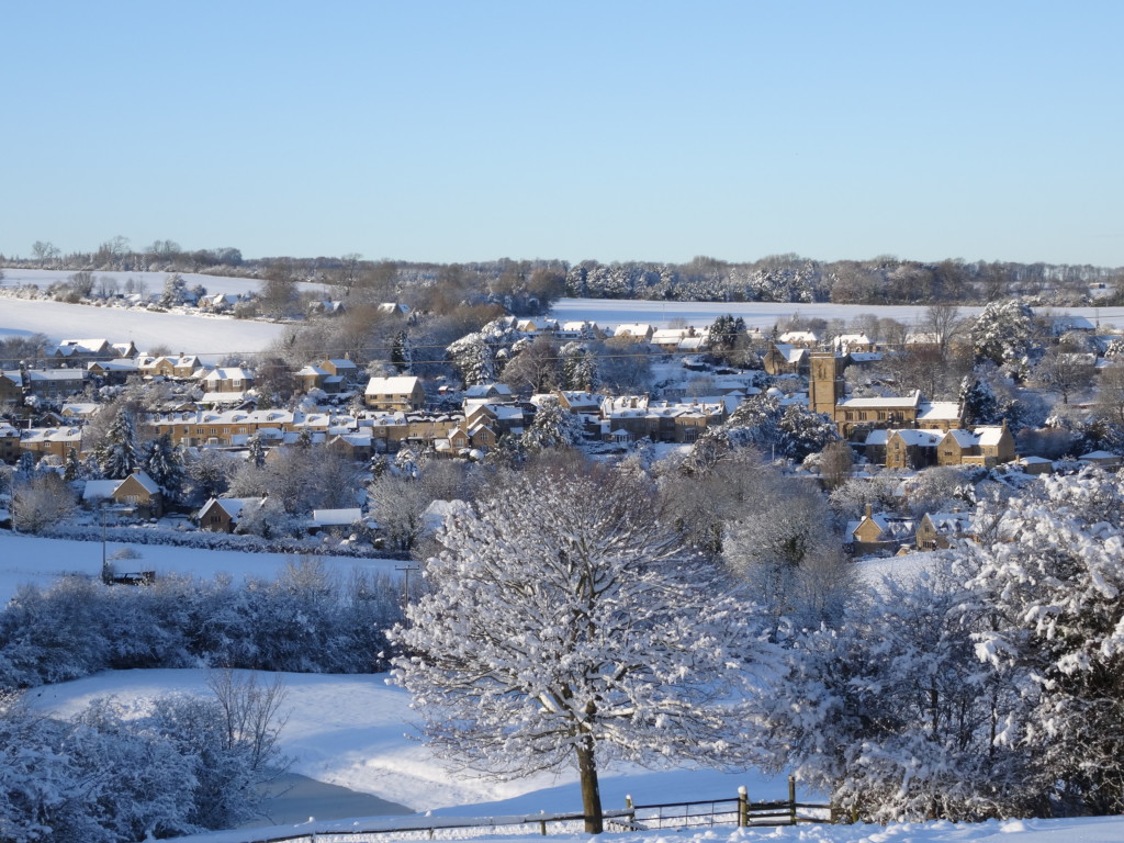 Mark Jones Antiques Moves to the Cotswolds
