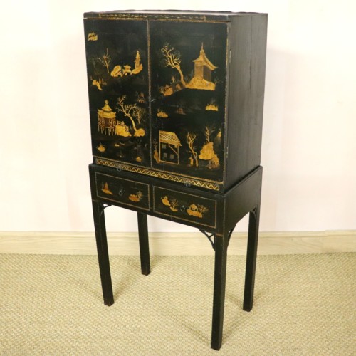 Japanned Cabinet on Stand (1)
