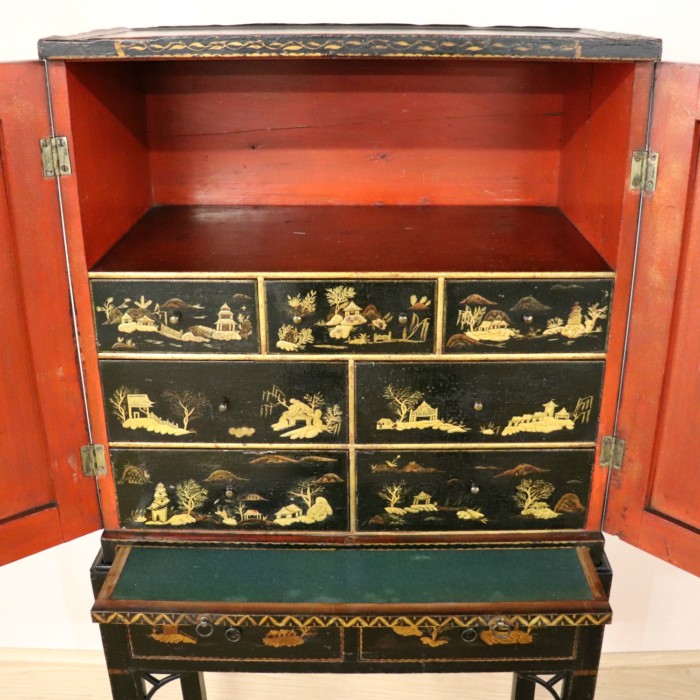 Japanned Cabinet on Stand (14)