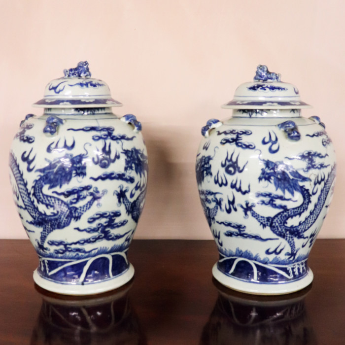 Pair of Chinese Jars (2)
