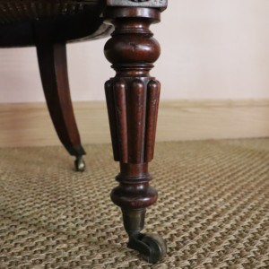Bullock Armchair (6)