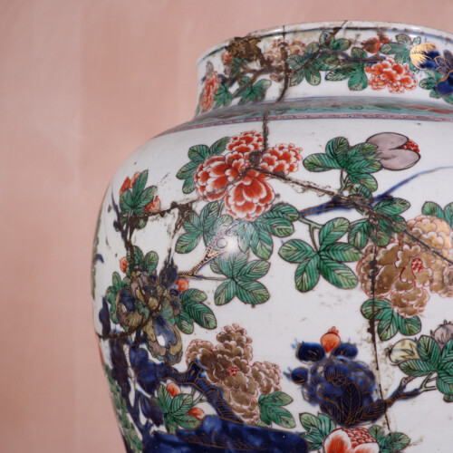 Large Chinese Jar (2)