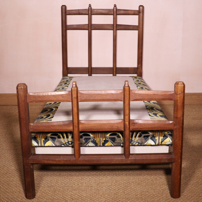 Gordon Russell Bed (2)