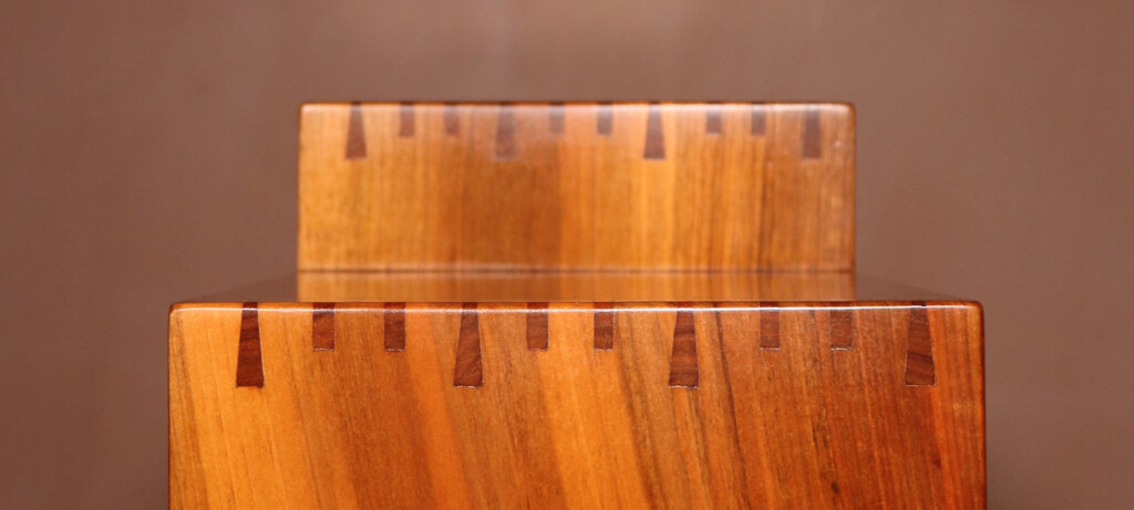 Slider Gordon Russell Bookcase (13)