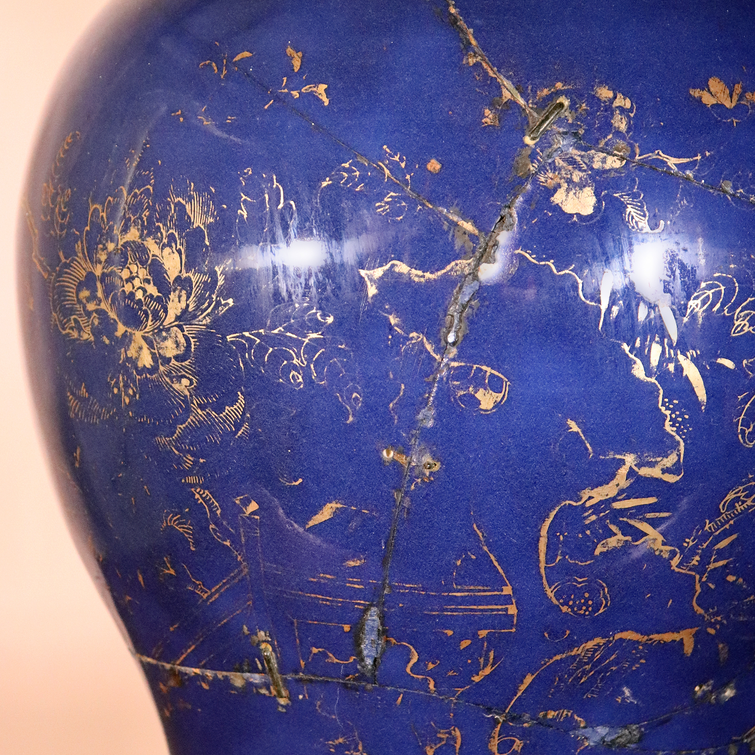 Chinese Jar and Cover (2)