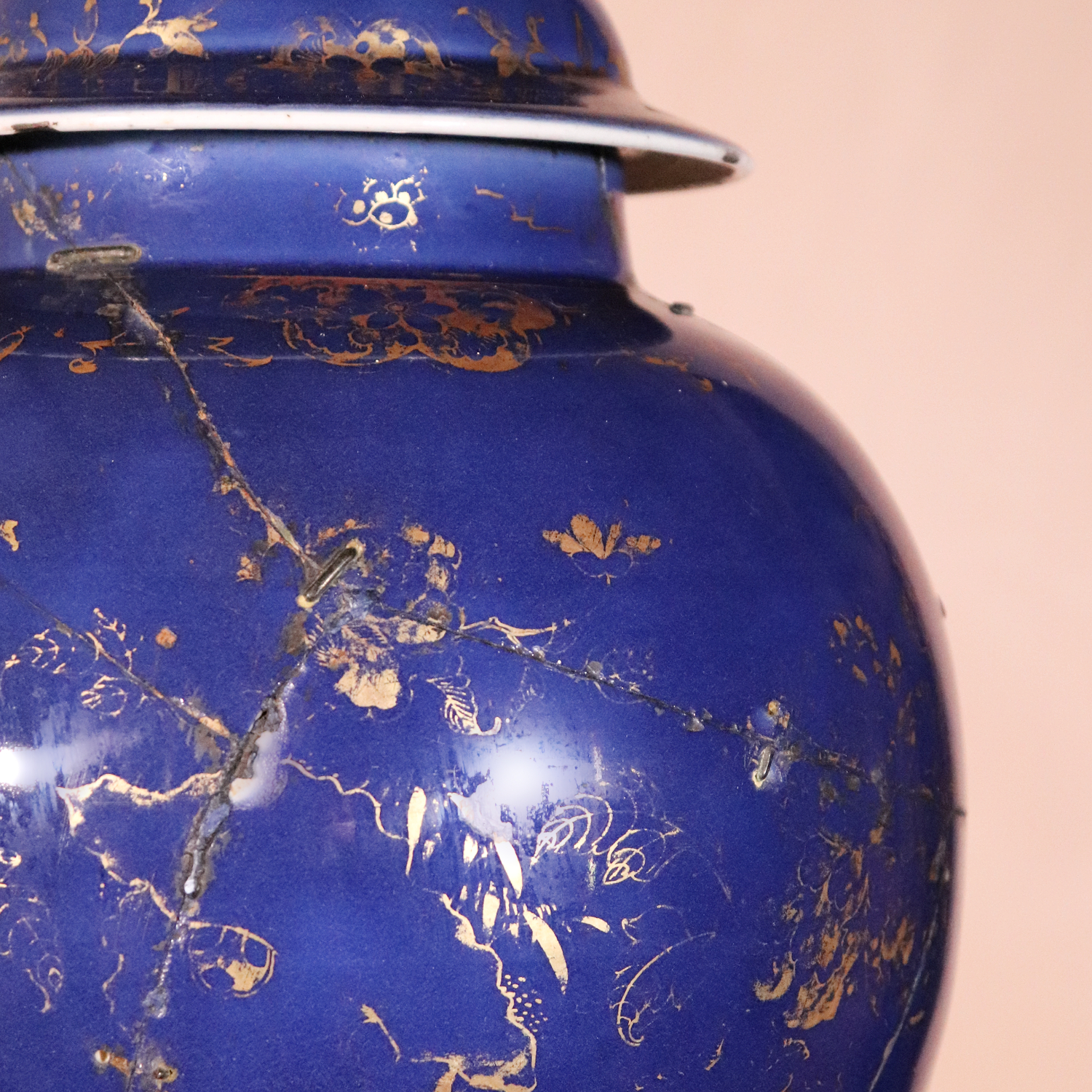 Chinese Jar and Cover (3)