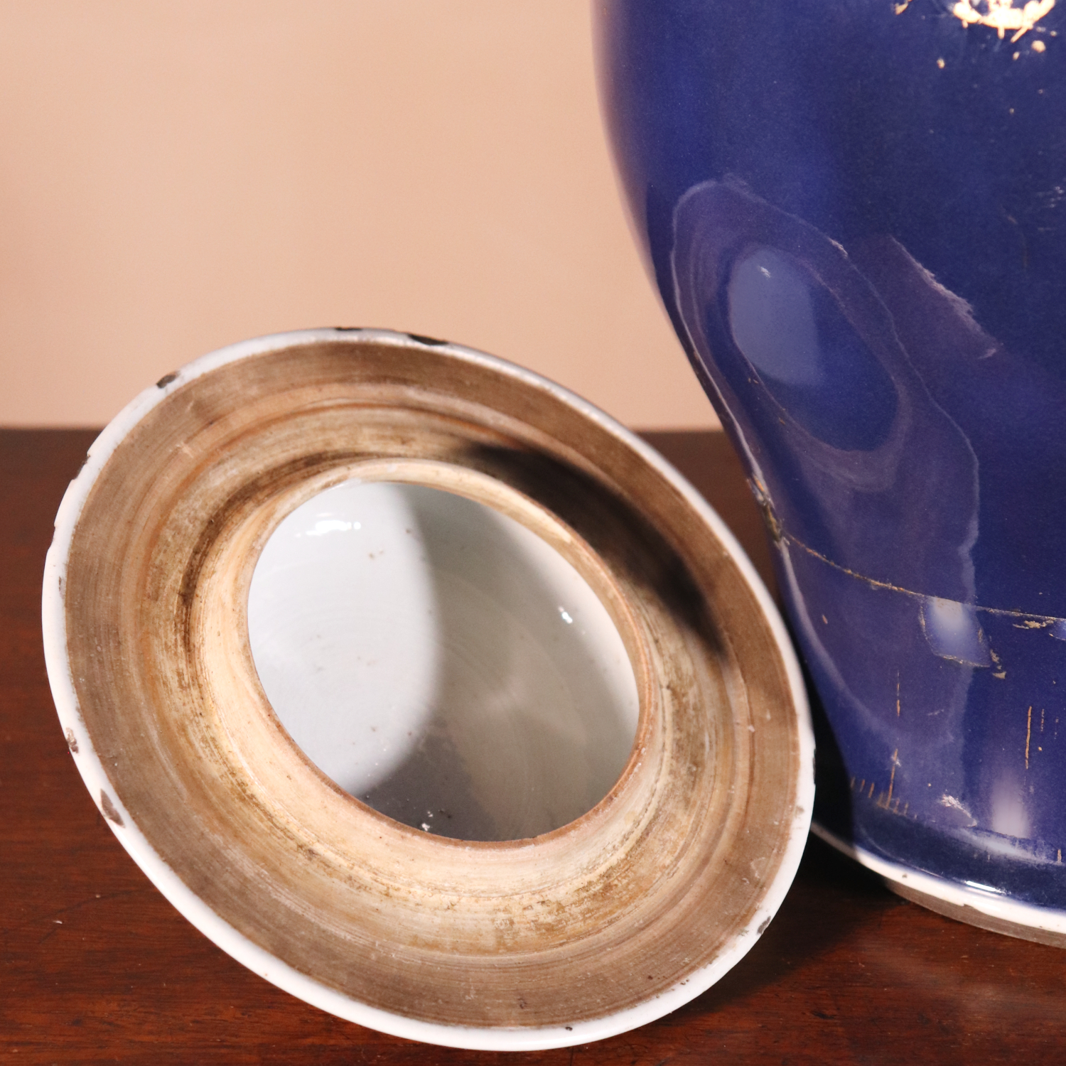 Chinese Jar and Cover (9)