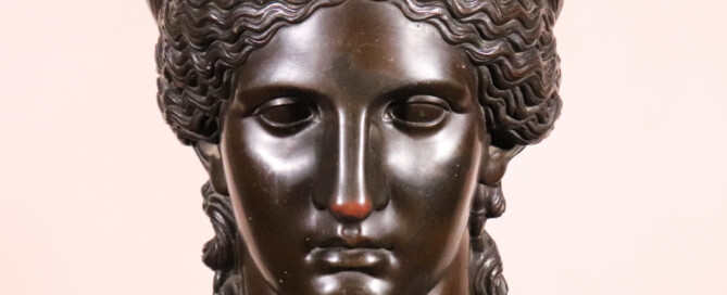 Bronze Juno Ludovisi (2)