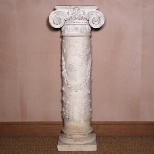 Brucciani Pedestal (1)