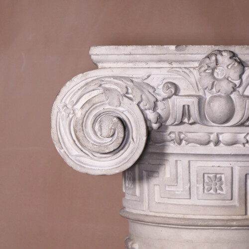 Brucciani Pedestal (5)