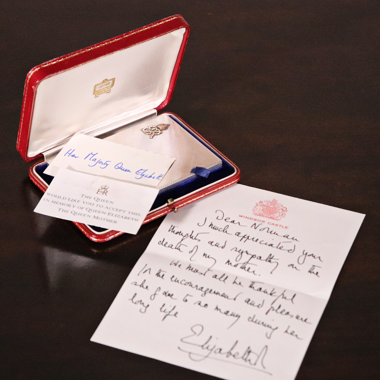 The Queen Mother’s Notelet Case (22)