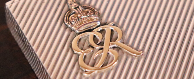 The Queen Mother’s Notelet Case (5)