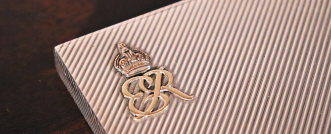 The Queen Mother’s Notelet Case (5) slider