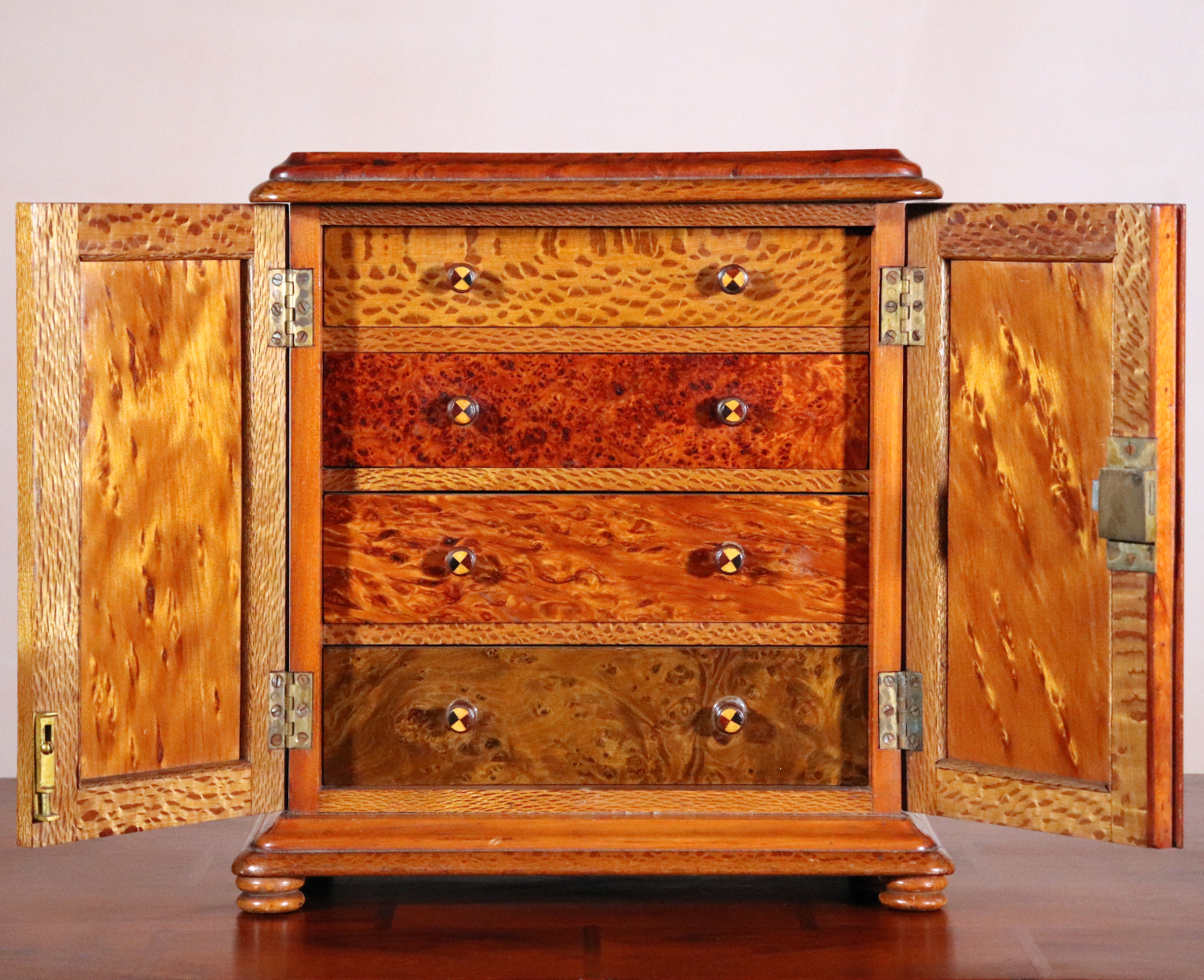 Norrie Cabinet (6)